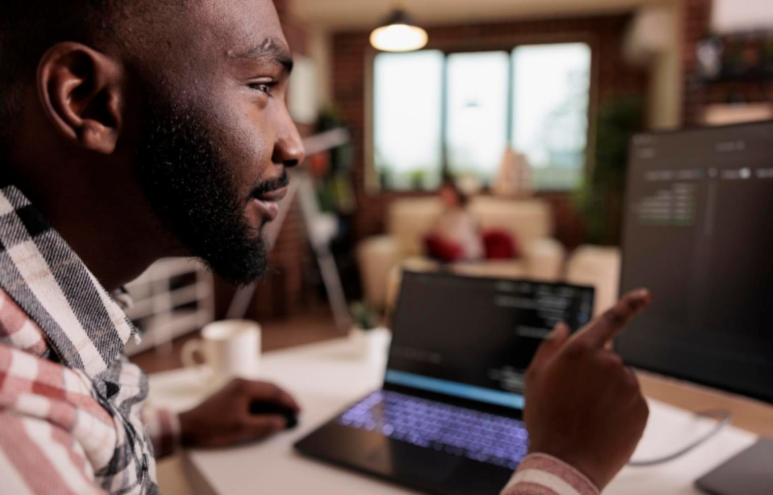 Lena Friedmann während eines UI Design Workshops